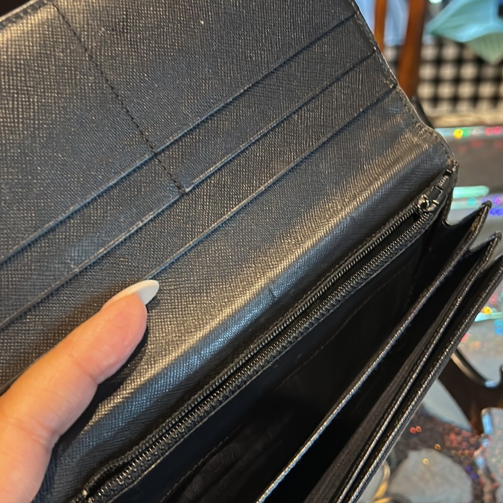 Prada Milano Black Tessuto Wallet - Picture 8 of 9